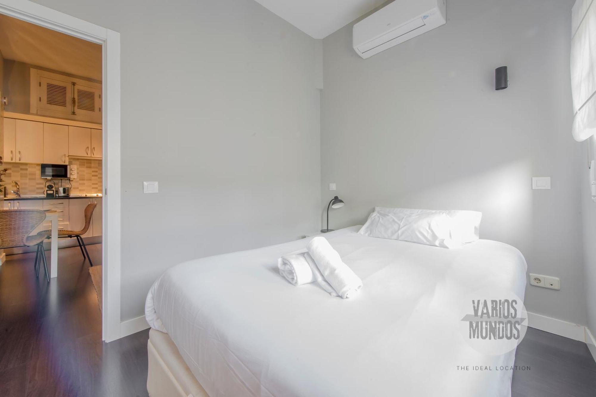 Sutil Elegancia Para 3, En Plaza De Chueca 马德里 外观 照片